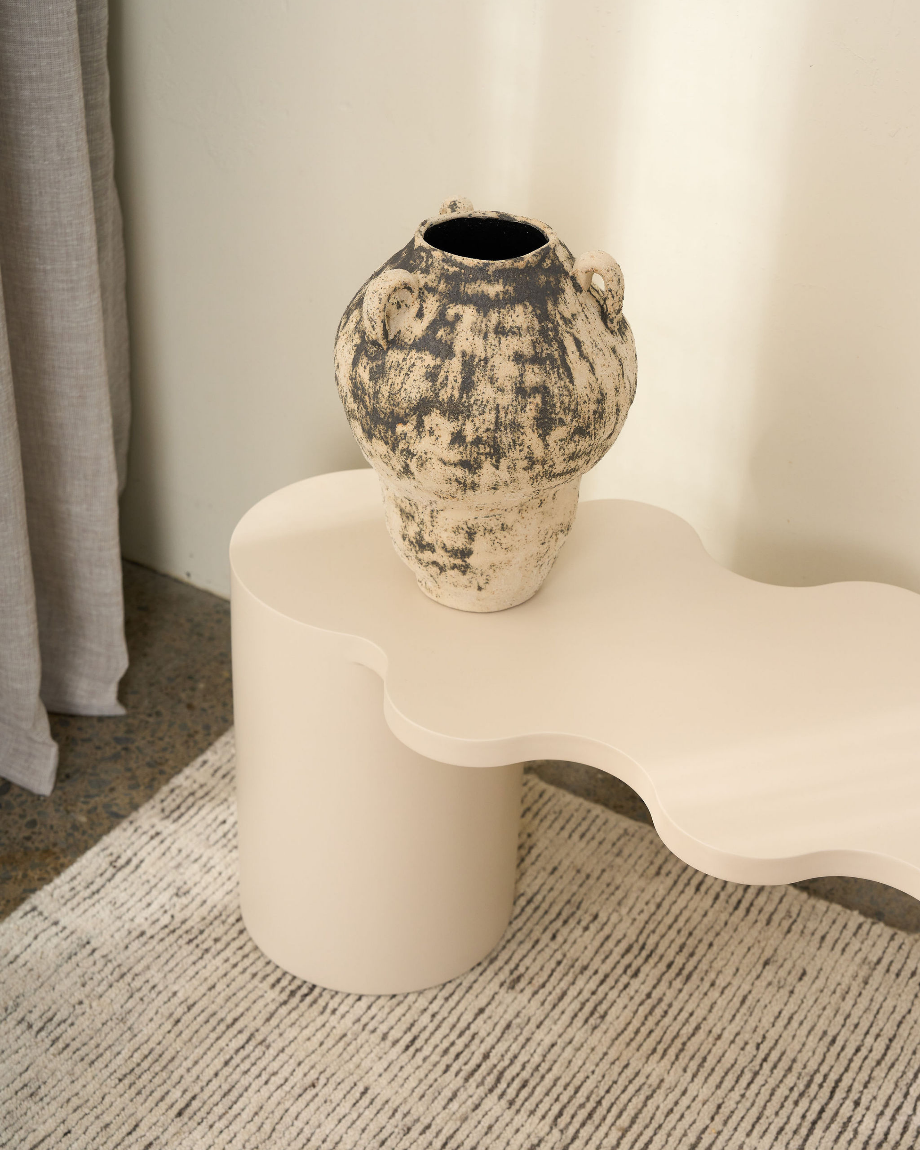 Tyde Bench Bench — view 2 | littleCOCO