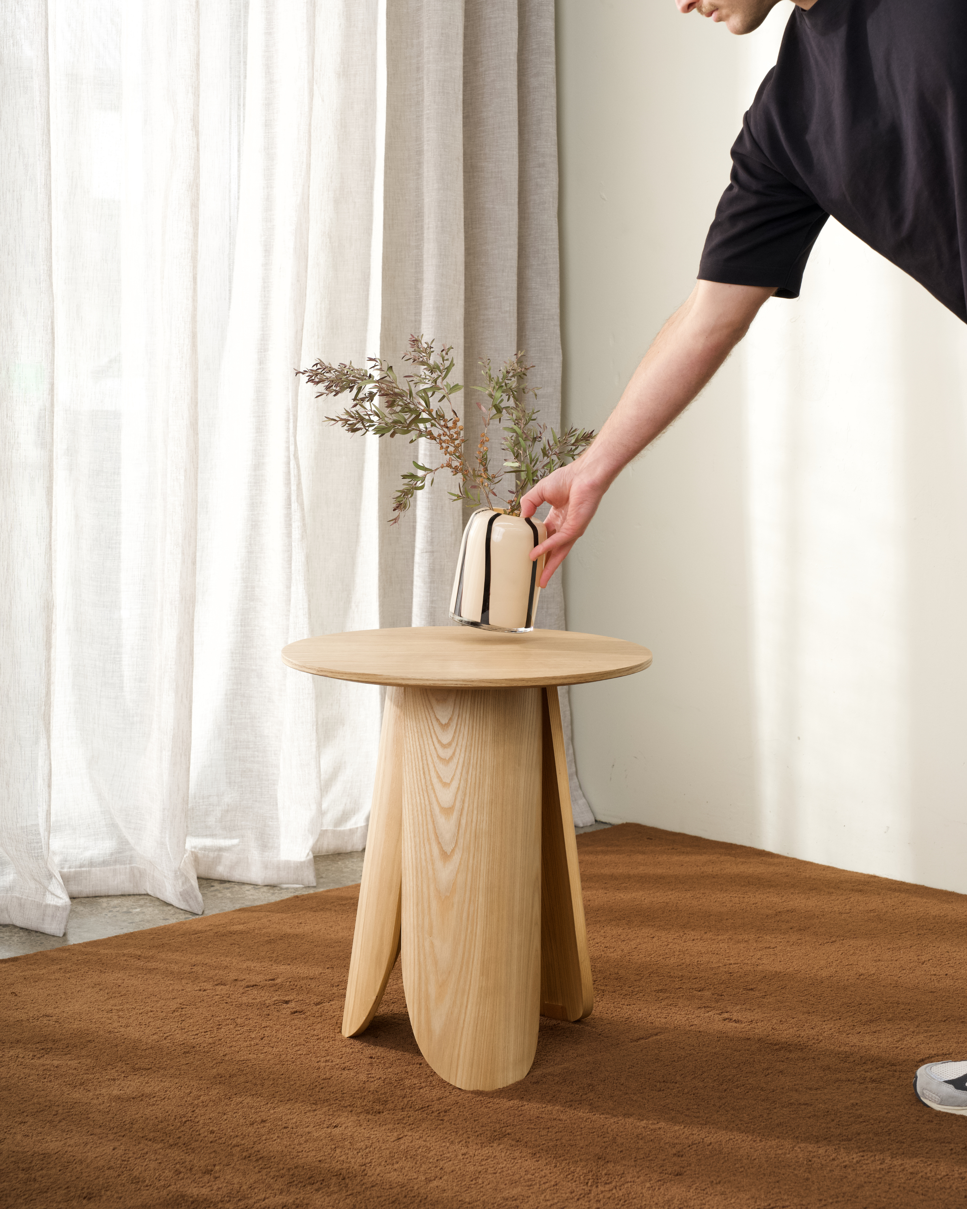 Otte Side Table Side Table — view 2 | littleCOCO