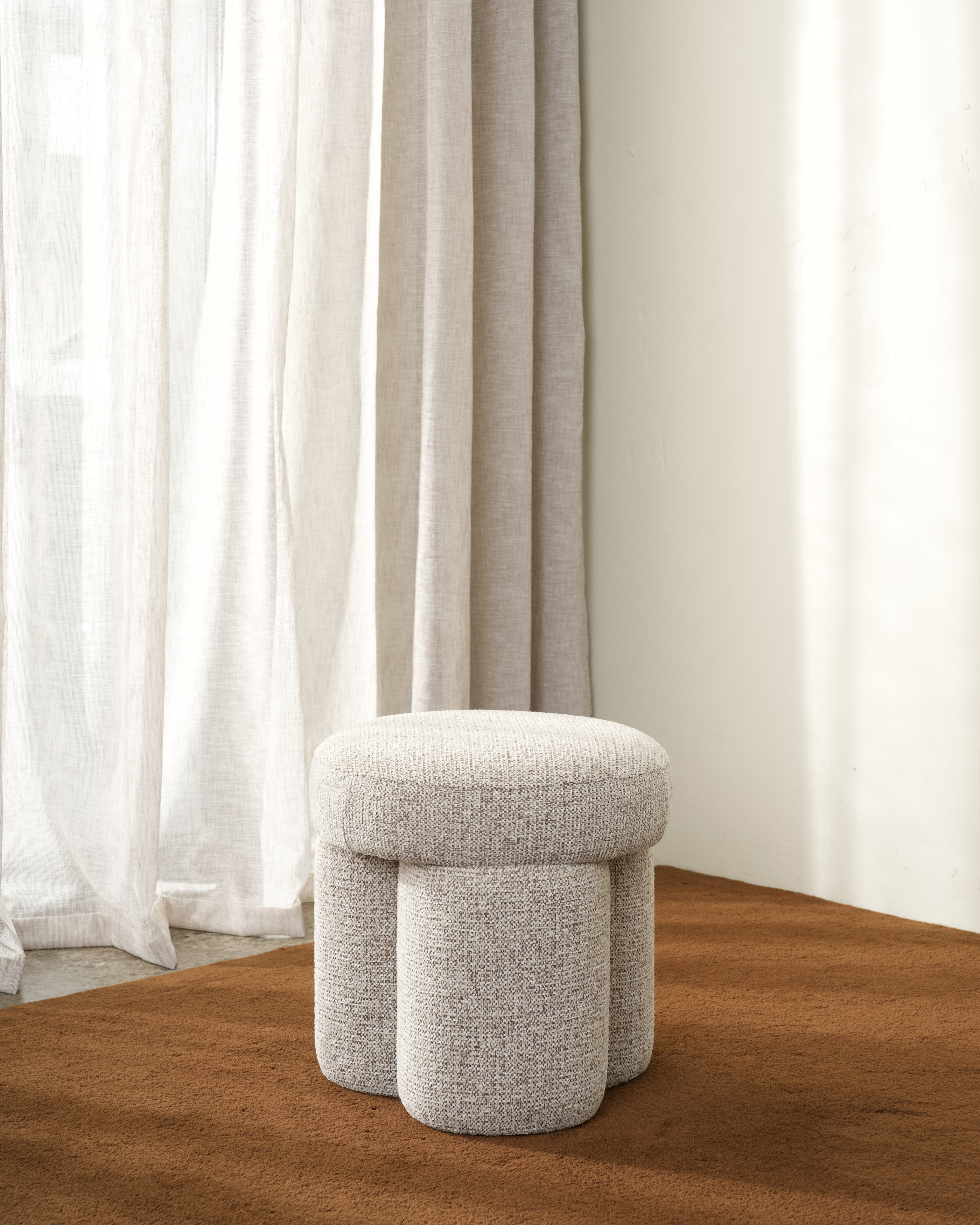 Doug Ottoman Ottoman — view 4 | littleCOCO