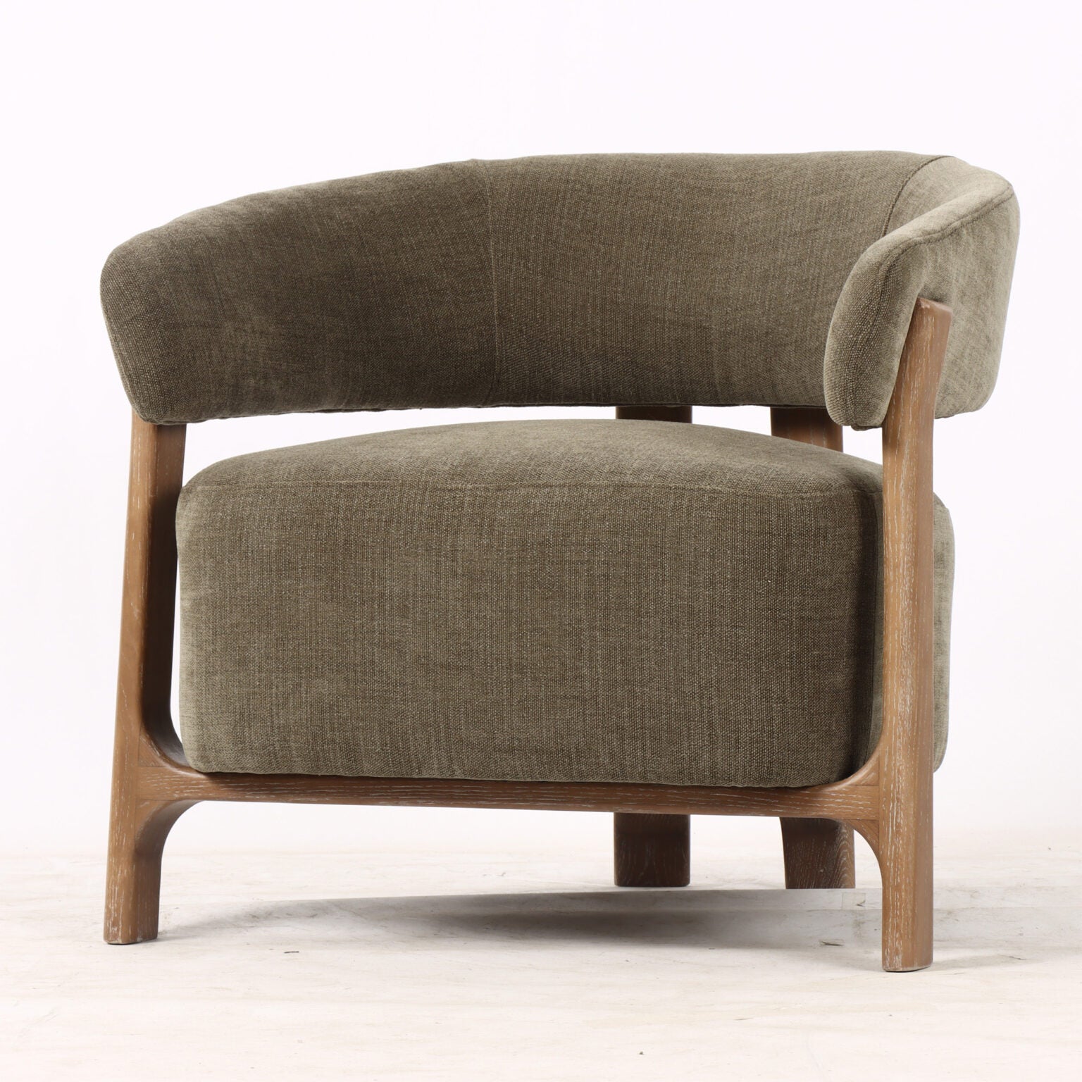 Arcus Lounge Chair-5